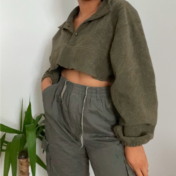 Fleece cropped sweater - Picture 1 of 2